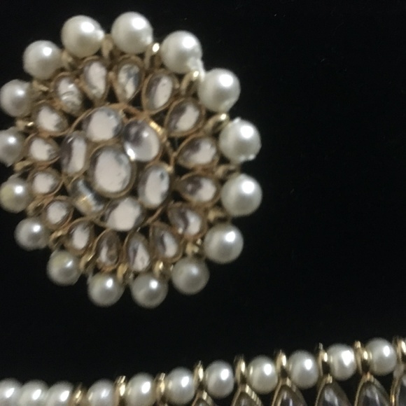 Pearl Necklace set - Picture 4 of 4